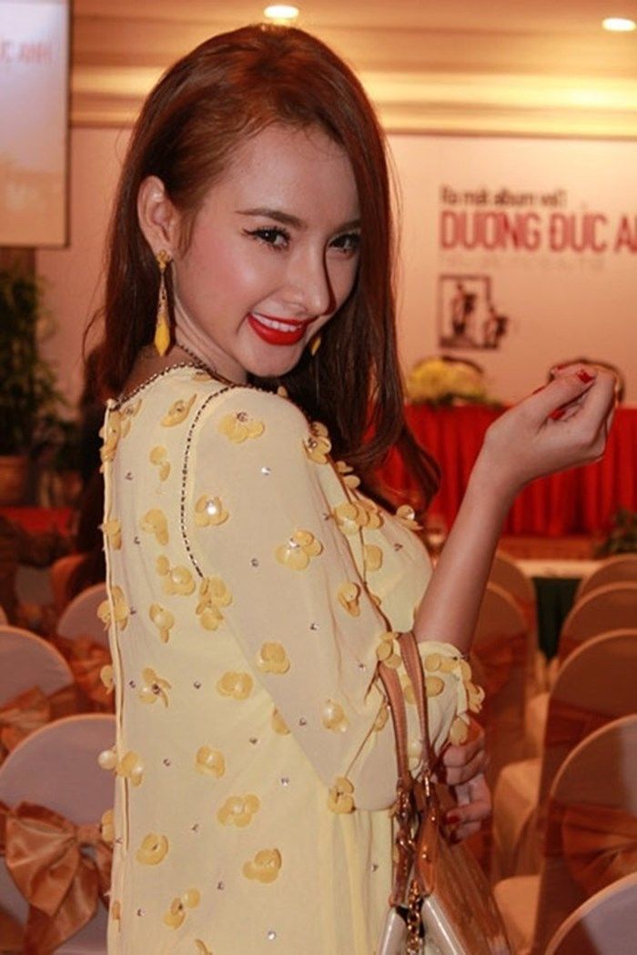 bestie nhung tham hoa tham my viet lay lai duoc nhan sac xinh dep