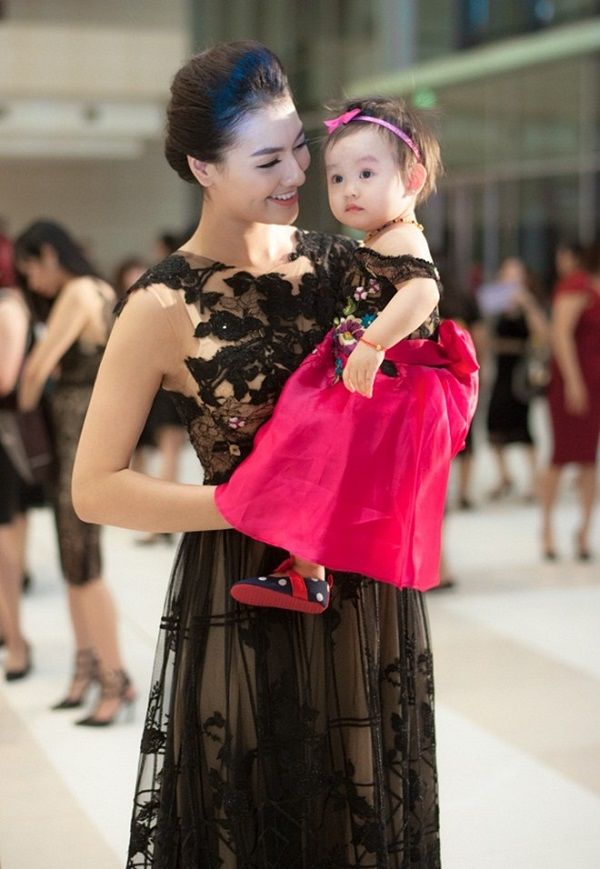 bestie chua day 20 tuoi nhung sao Viet nay da tu tau nha tien ty dep long lanh