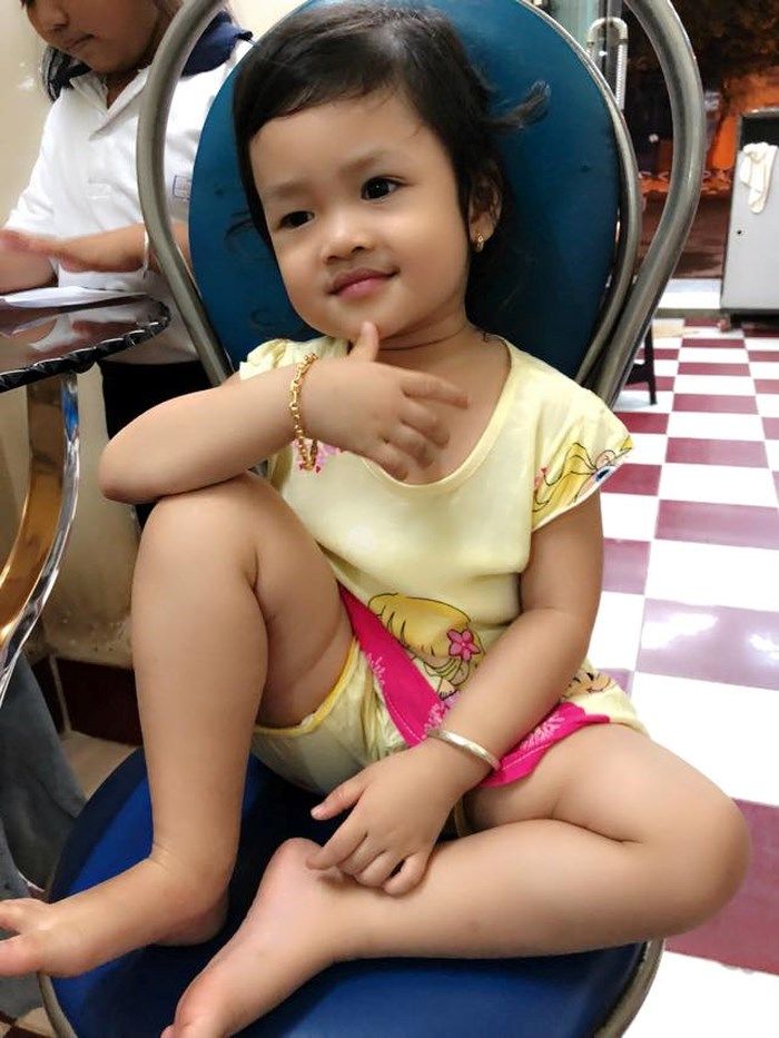 Sao Việt và những lần bất ngờ công khai con ruột