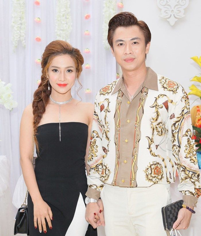 Sao Việt và những lần bất ngờ công khai con ruột