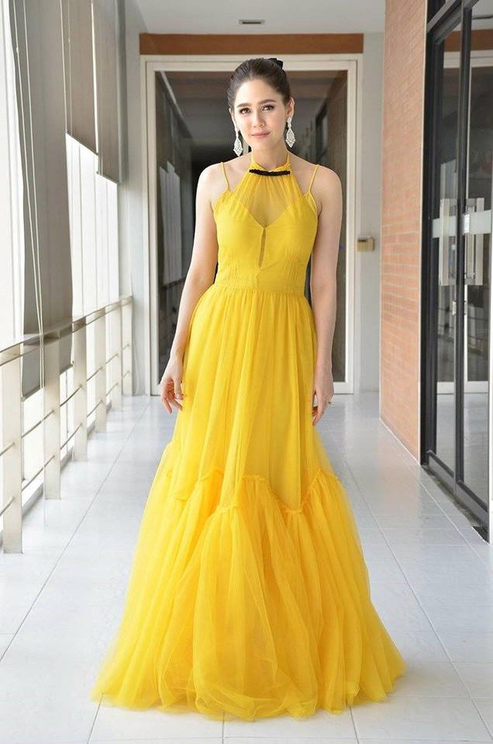 Top 5 mỹ nhân nổi tiếng quyền lực nhất MXH Thái Lan