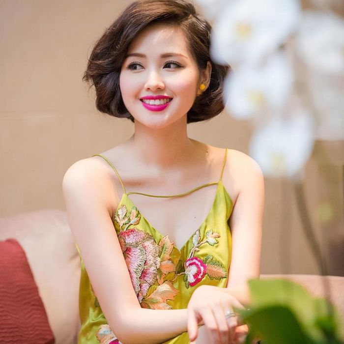 Vòng 1 quyến rũ của các bà mẹ trong showbiz Việt