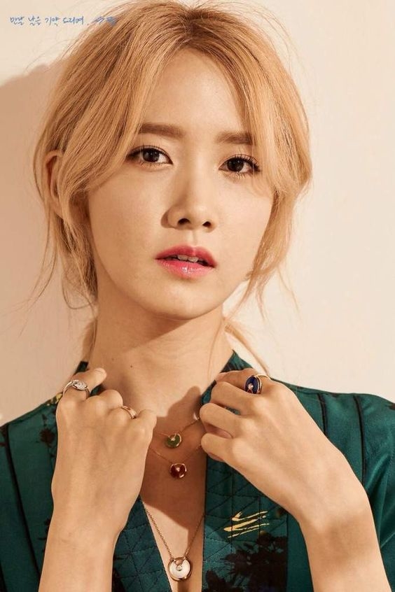 Yoona và hành trình 11 năm: Từ nghi vấn dao kéo đến danh hiệu nữ thần