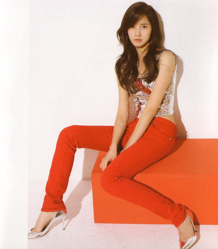 Yoona và hành trình 11 năm: Từ nghi vấn dao kéo đến danh hiệu nữ thần
