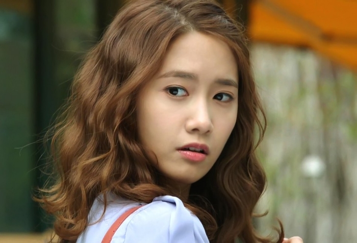 Yoona và hành trình 11 năm: Từ nghi vấn dao kéo đến danh hiệu nữ thần