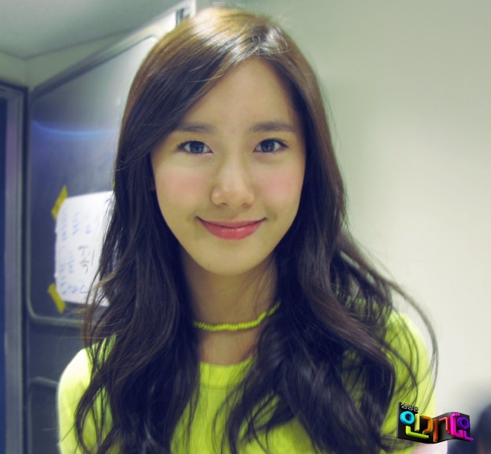 Yoona và hành trình 11 năm: Từ nghi vấn dao kéo đến danh hiệu nữ thần