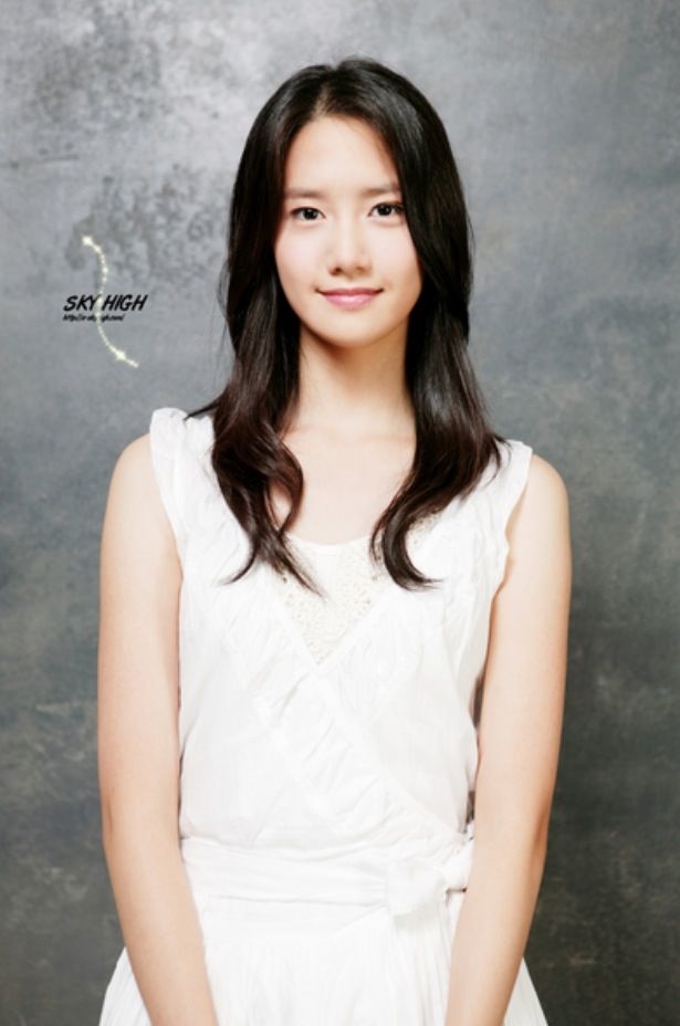 Yoona và hành trình 11 năm: Từ nghi vấn dao kéo đến danh hiệu nữ thần