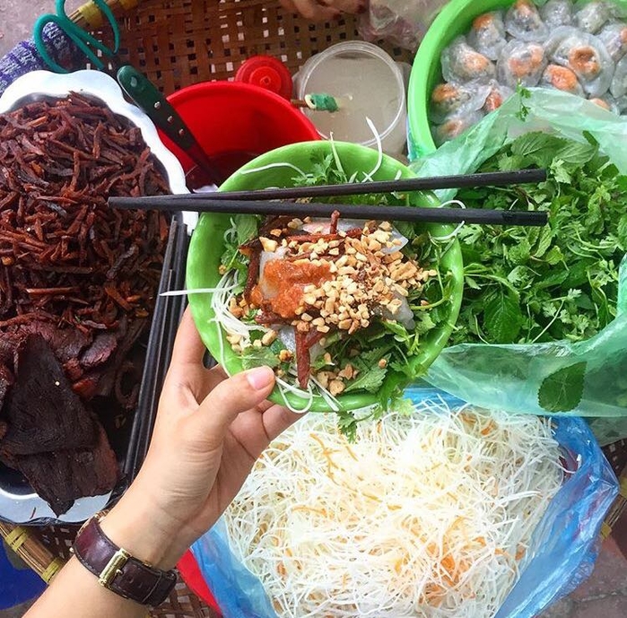 Những món ăn không thể bỏ lỡ của mùa hè ở Hà Nội