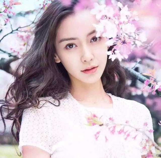 Những người đẹp Hoa ngữ khi thiếu photoshop sẽ thế nào?