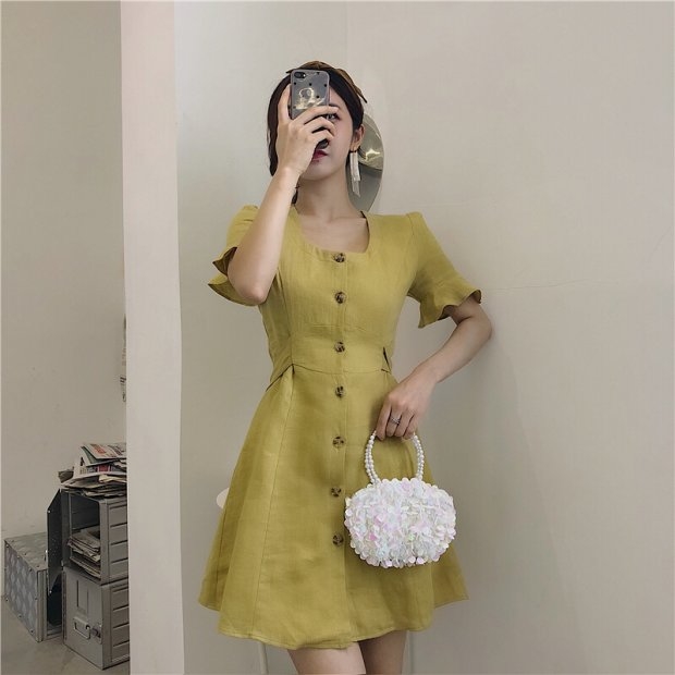 5 mẫu váy “thần thánh” xóa tan nỗi lo của những cô nàng có vòng 2 ngấn
