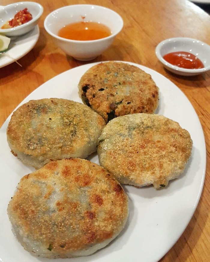 6 món ăn vặt chưa tới 20 nghìn ở Sài Gòn