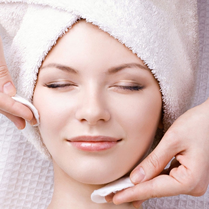 9 bước massage đơn giản giúp da mặt giữ mãi tuổi thanh xuân
