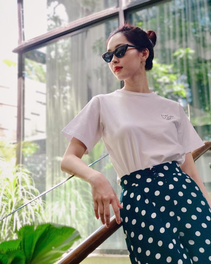 Ảnh hot sao Việt: Đức Phúc cằm nhọn bất thường gây sốc