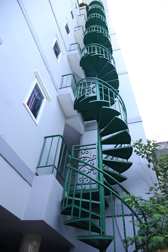 Tò mò trước gia thế khủng và khối tài sản đáng mơ ước của Khánh Phương
