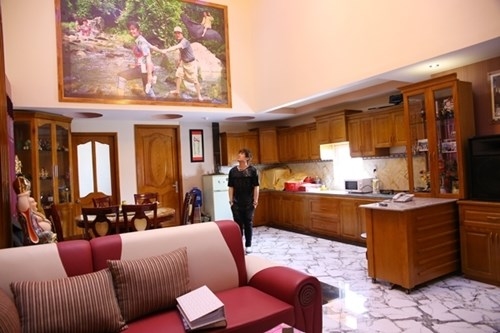 Tò mò trước gia thế khủng và khối tài sản đáng mơ ước của Khánh Phương