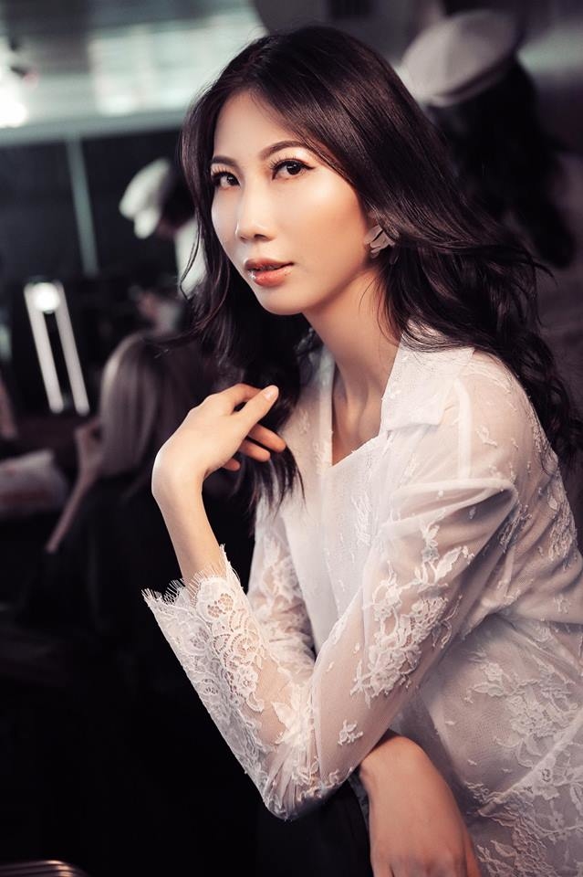 Bộ xương di động một thời Cao Ngân tung loạt hình trở lại ấn tượng