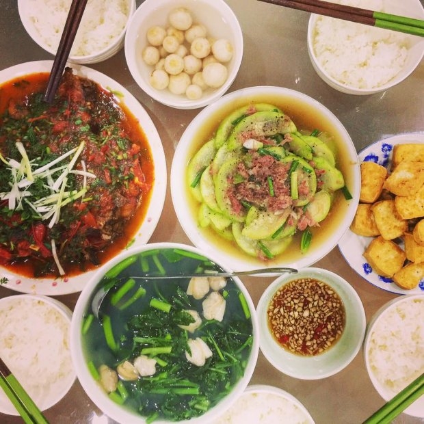 Ai ngờ các mỹ nhân này không chỉ tài năng, xinh đẹp mà còn giỏi nấu ăn