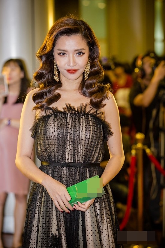 Chỉ vì mắc lỗi này mà mỹ nhân việt có đẹp mấy cũng già đi cả chục tuổi