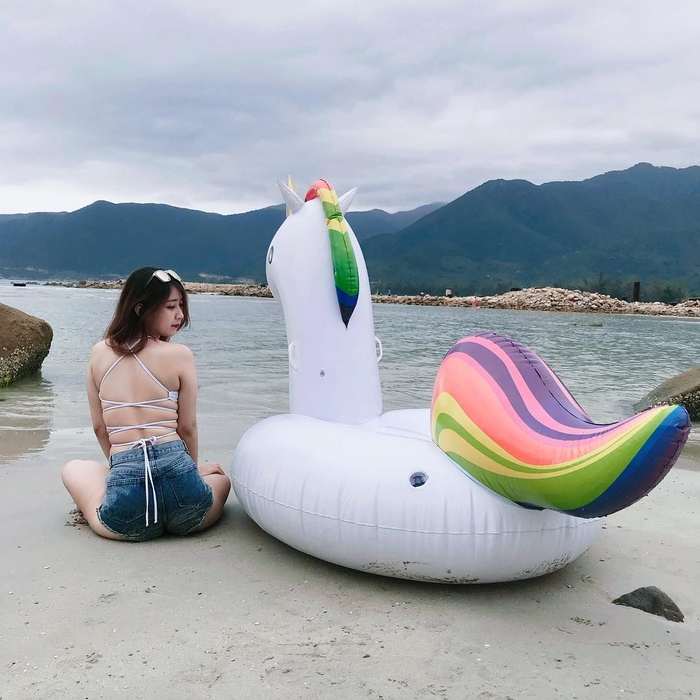 Con gái ơi, hãy tự tin và kiêu hãnh sống cuộc đời của chính mình