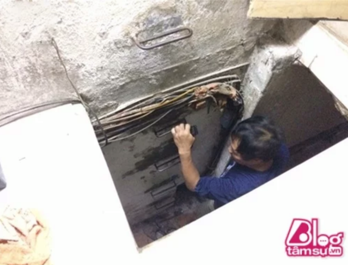 Cuộc sống của gia đình 3 thế hệ trong căn nhà nhỏ nhất Việt Nam