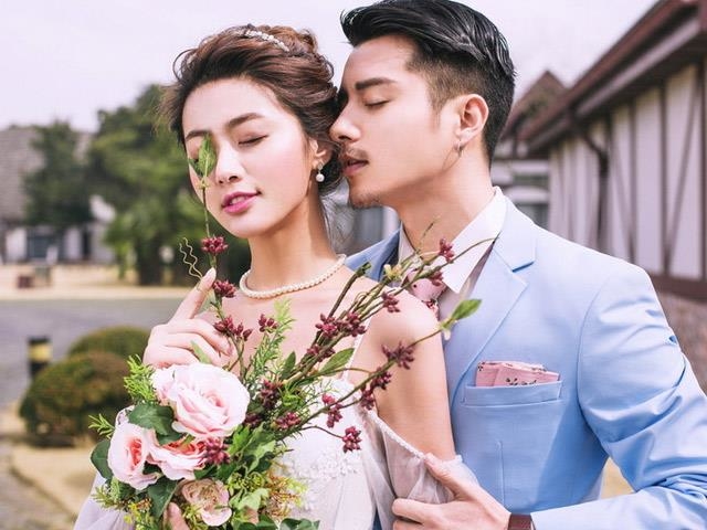 Dấu hiệu nhận biết nửa kia của bạn đang làm chuyện mờ ám
