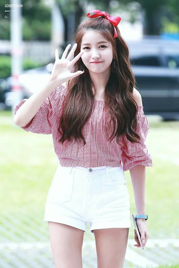 Điểm danh những sao Kpop vừa tài năng xuất sắc vừa học giỏi