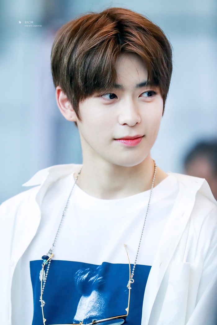Điểm mặt những trai xinh gái đẹp bị Kpop thờ ơ