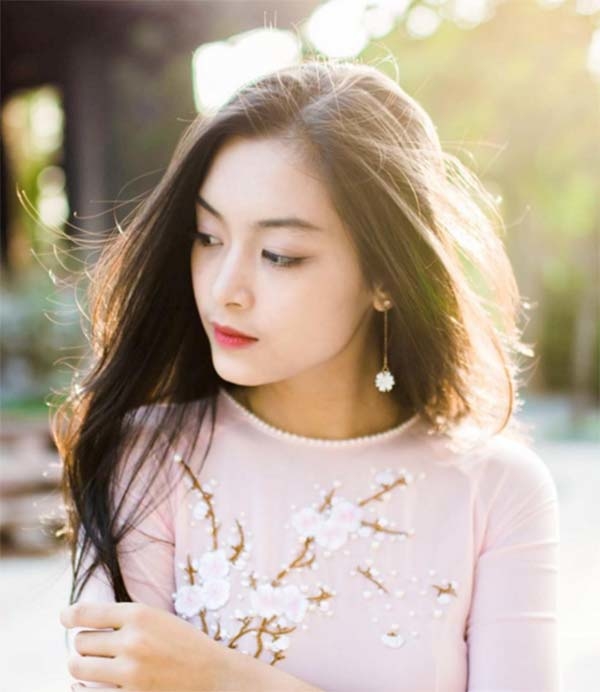 Diem mat the he hot girl 10x: vua dep vua tai nang