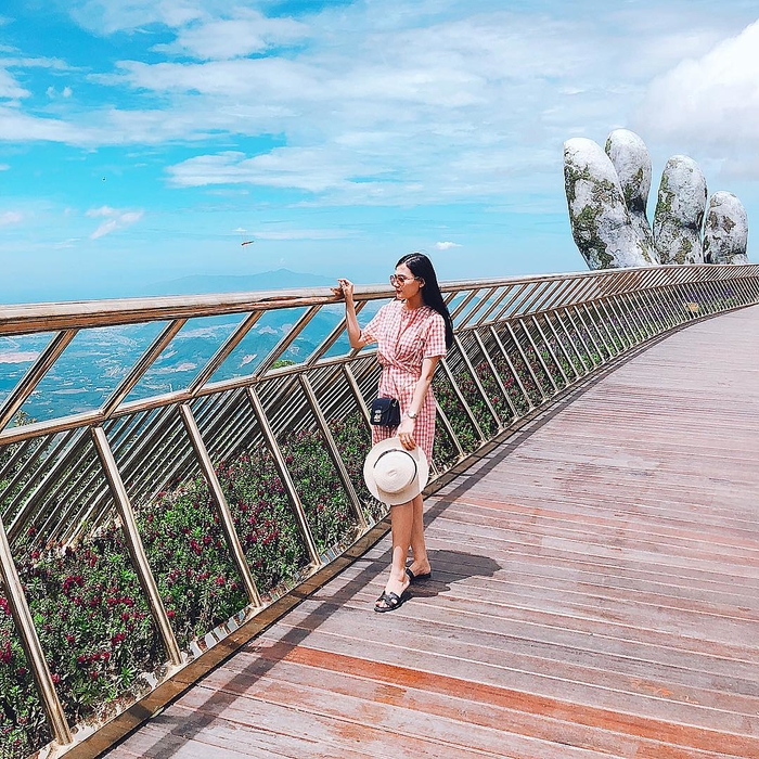 Đứng ngồi không yên trước cây cầu mới toanh tại Đà Nẵng