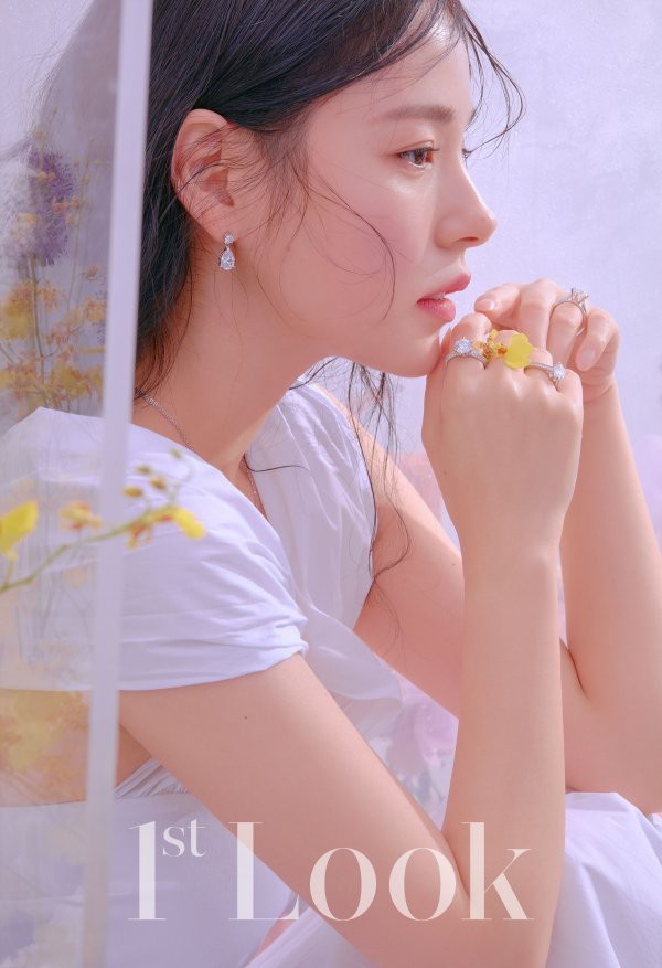 Công khai PTTM, thay vì bị ném đá các mỹ nhân Hàn sau lại được yêu mến