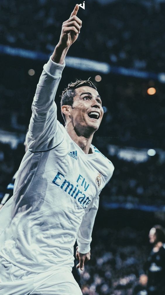Cuộc sống sau ánh hào quang của các chàng cầu thủ nổi tiếng World Cup