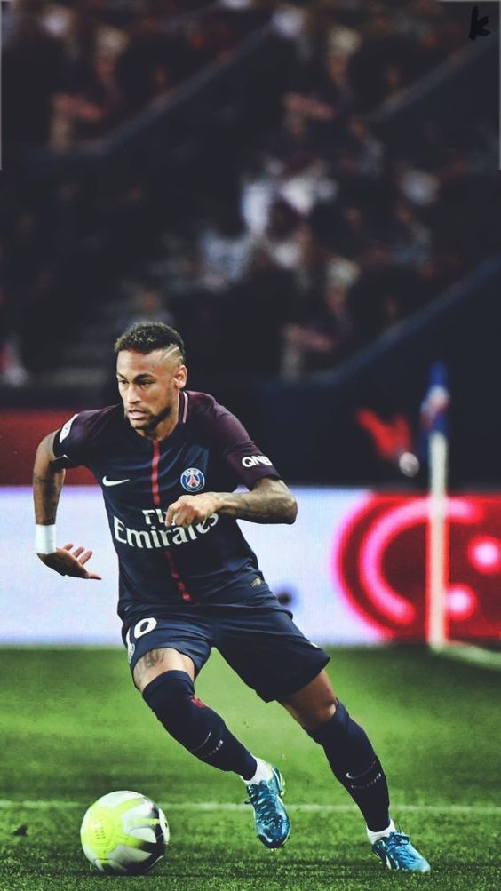 Cuộc sống sau ánh hào quang của các chàng cầu thủ nổi tiếng World Cup