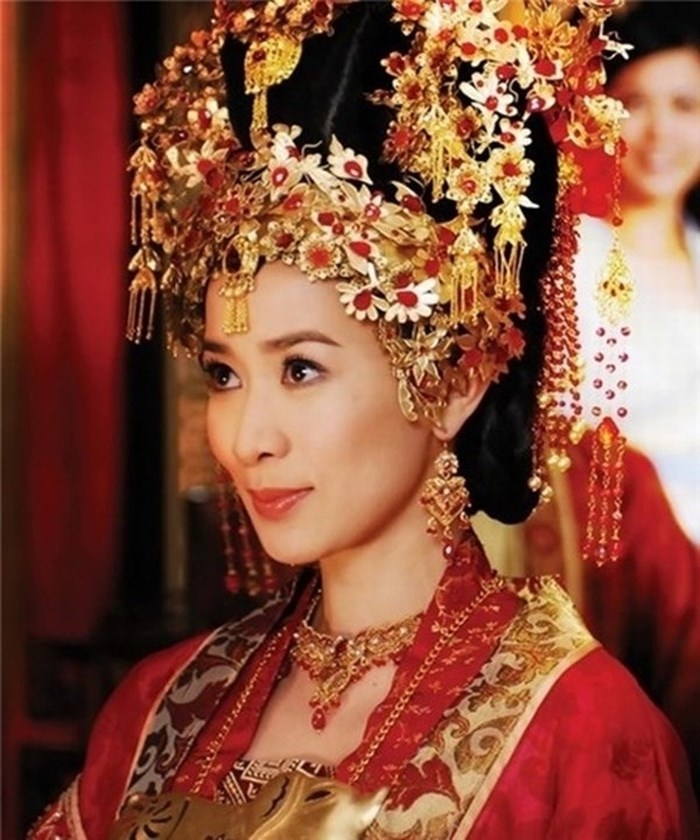 Hanh trinh nhan sac tre mai Xa Thi Man sau hon 20 nam gia nhap lang giai tri