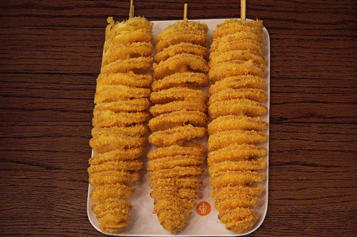 Dạo quanh Hàn Quốc với những món ăn vặt nổi tiếng dưới đây.