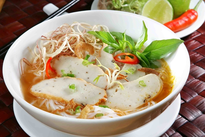 Khám phá những con đường ẩm thực trứ danh ở Sài Gòn