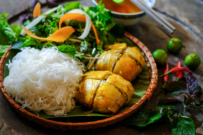 Khám phá những con đường ẩm thực trứ danh ở Sài Gòn