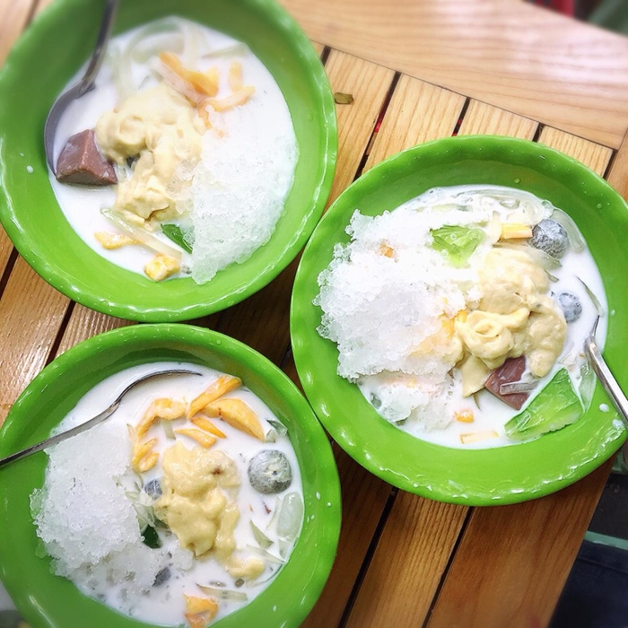 Khám phá những con đường ẩm thực trứ danh ở Sài Gòn