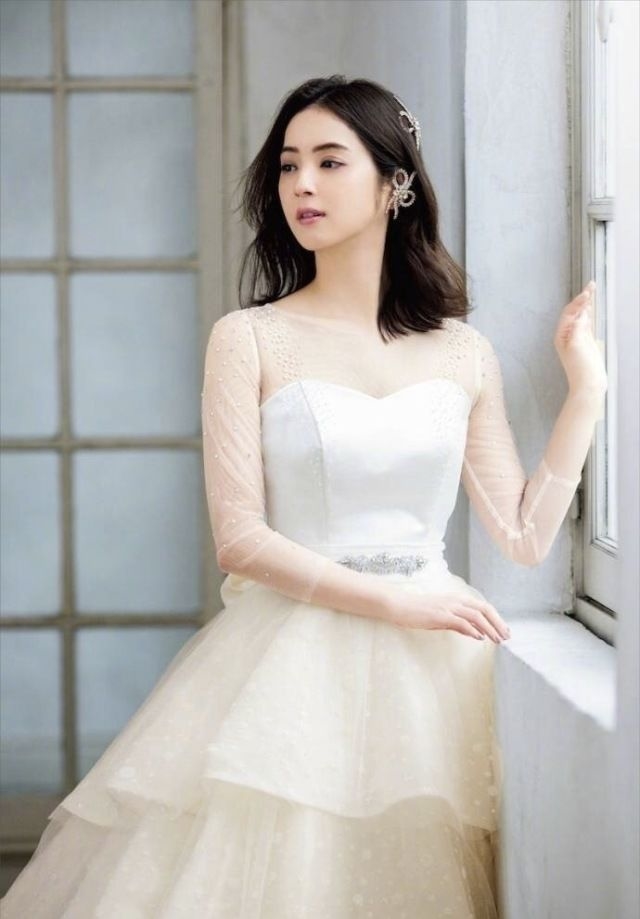 Những báu vật nhan sắc Nhật Bản xinh đẹp không kém tiên nữ