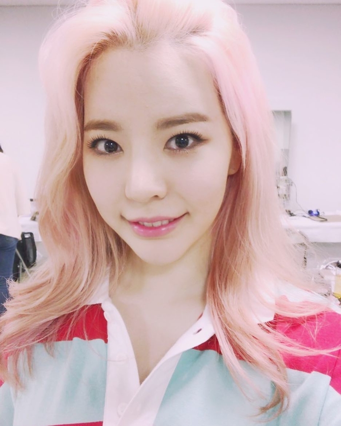 Những idol xấu nhất lịch sử Kpop đã lột xác trở nên xinh đẹp