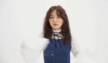 Những khoảnh khắc cute lạc lối của sao Hàn