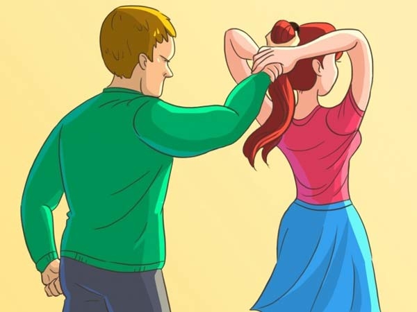 Những kỹ năng tự vệ phụ nữ nên trang bị để thoát nạn khi gặp nguy hiểm