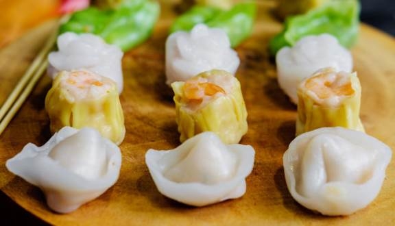 Những món ăn vặt làm nên ẩm thực đường phố Sài Gòn
