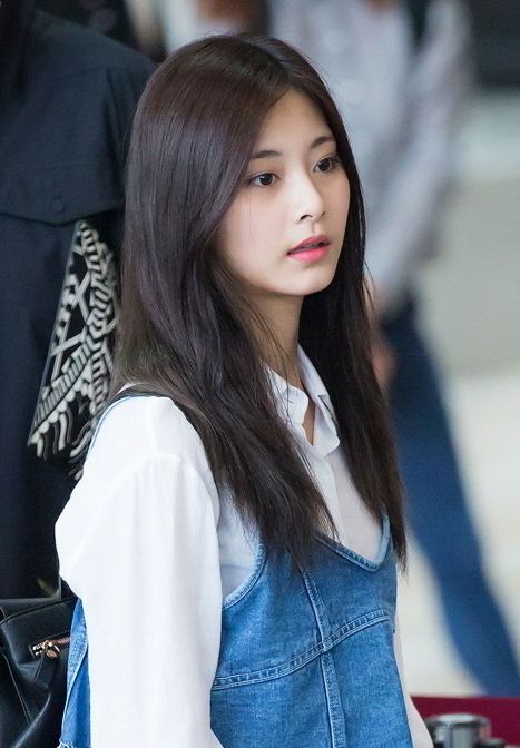 Những mỹ nữ sở hữu góc nghiêng thần thánh nhất thế giới Kpop