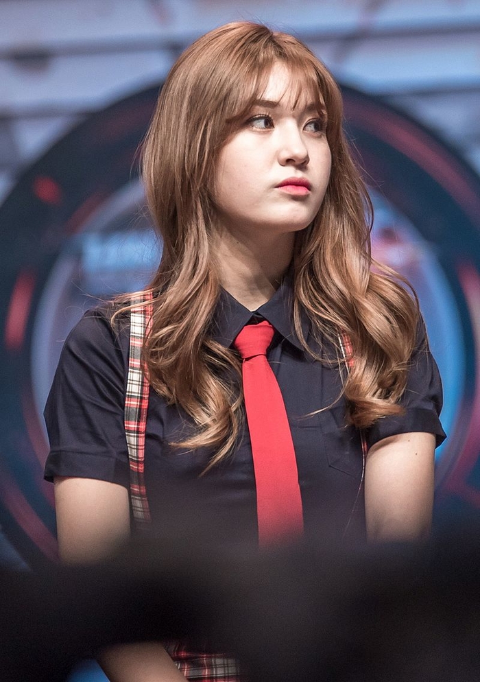Những mỹ nữ sở hữu góc nghiêng thần thánh nhất thế giới Kpop