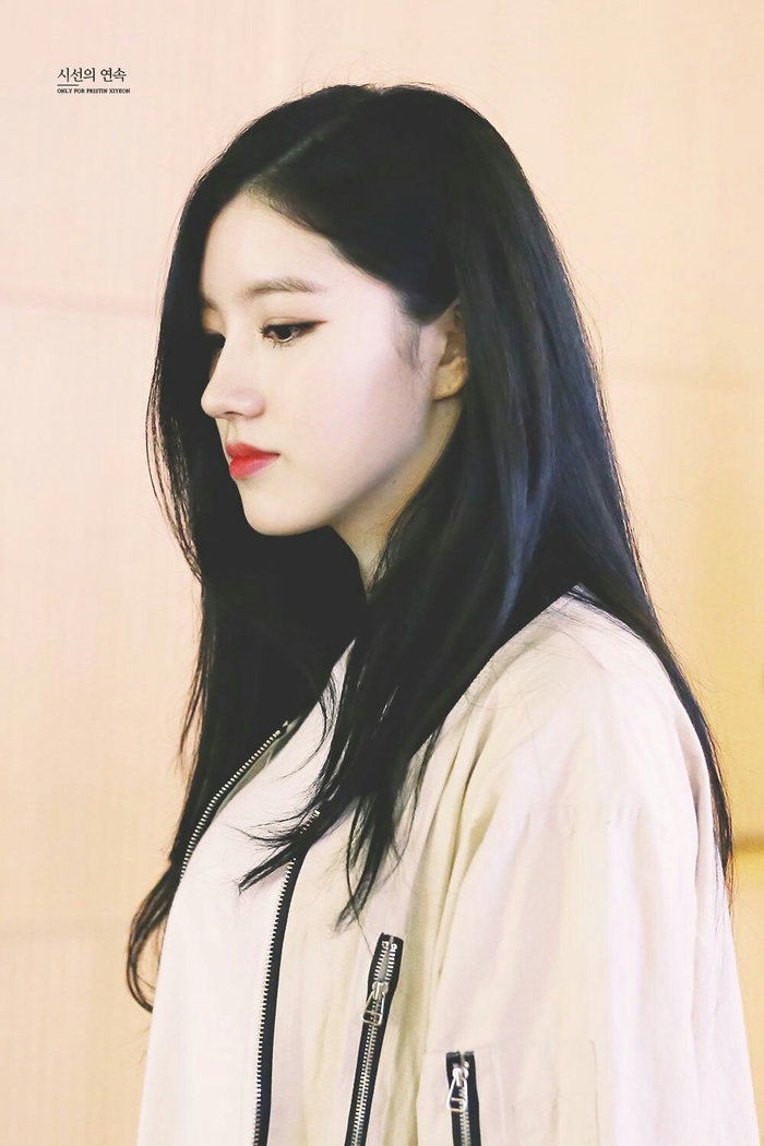 Những mỹ nữ sở hữu góc nghiêng thần thánh nhất thế giới Kpop