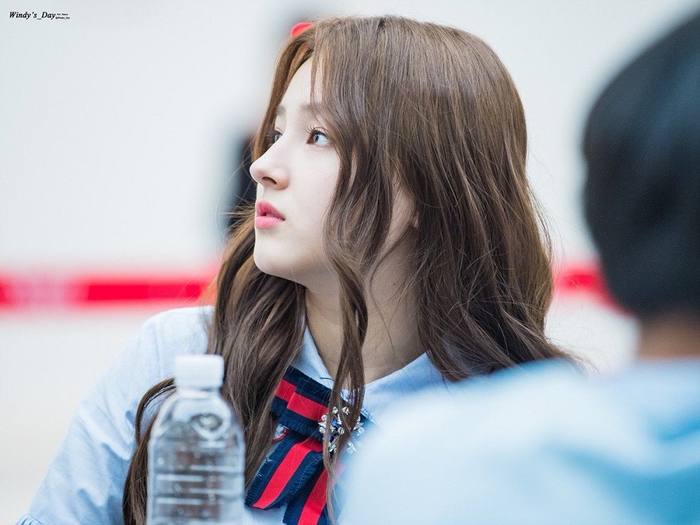Những mỹ nữ sở hữu góc nghiêng thần thánh nhất thế giới Kpop