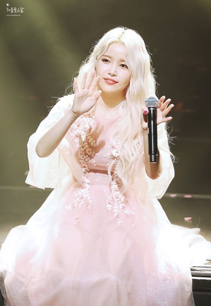 Những nữ nghệ sĩ Kpop có khả năng làm concert và fan meeting “cháy vé