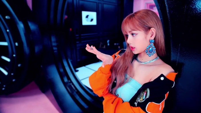 Phong cách nổi loạn của Black Pink trong Mv mới