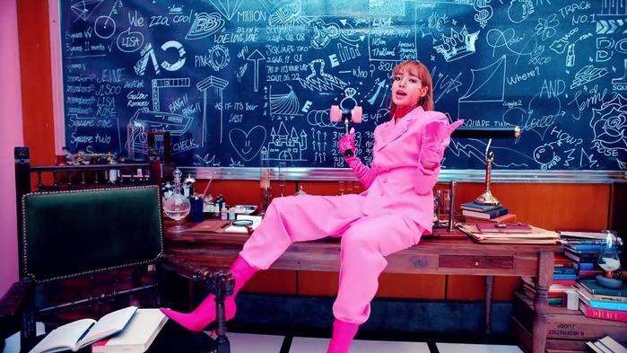 Phong cách nổi loạn của Black Pink trong Mv mới