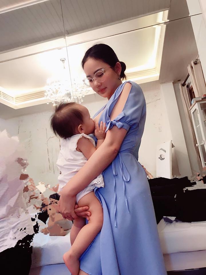 Sự thật về chuyện Phạm Băng Băng bị tố lộ ảnh cho con bú